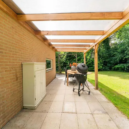 Quaint Holiday In With Garden Holiday home
